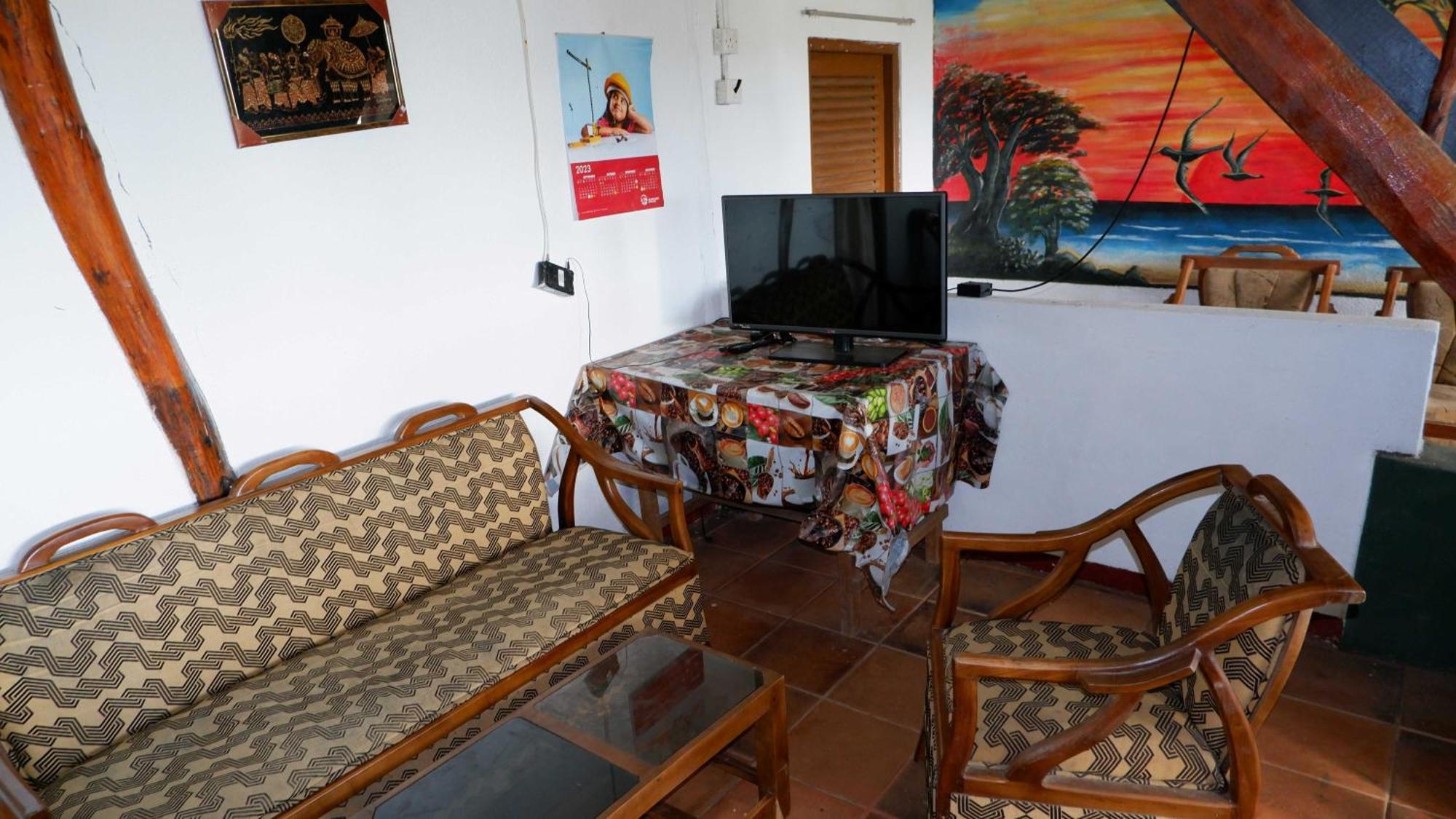 Attale Resort Tissamaharama Esterno foto