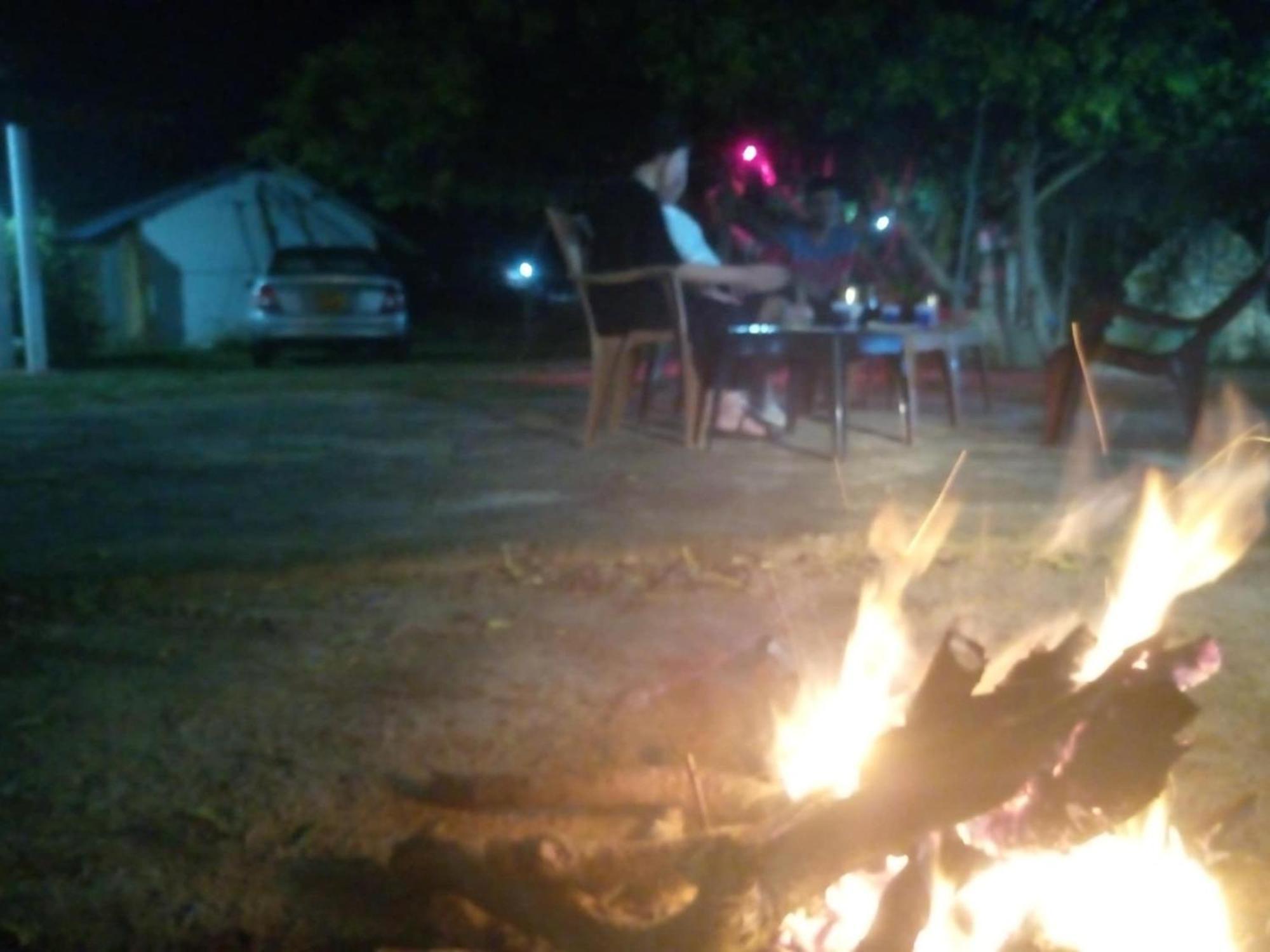 Attale Resort Tissamaharama Esterno foto